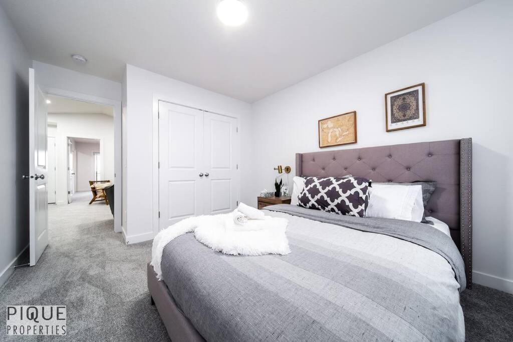 Urbanutopia*luxury Home*king Bed*patio/bbq*sleep16