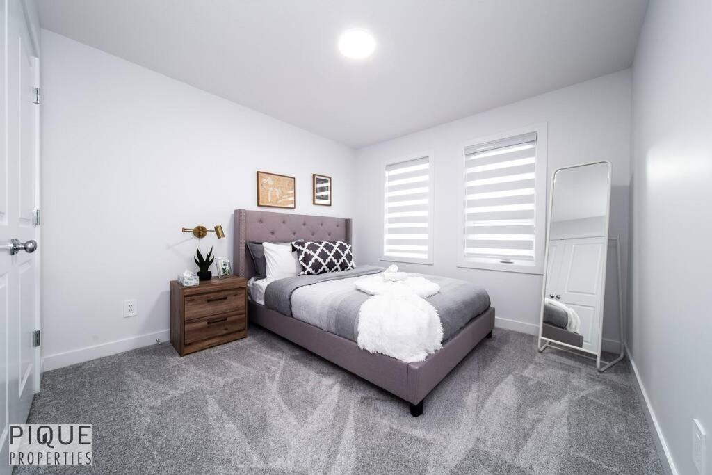 Holiday home Urbanutopia*luxury Home*king Bed*patio/bbq*sleep16